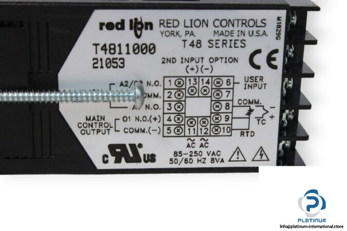 red-lion-T4811000-temperature-controller-(new)-2