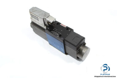 rexroth-0-811-404-772-servo-solenoid-valve-with-on-board-electronic