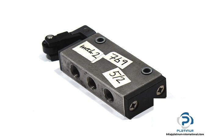 rexroth-0820-403-002-roller-lever-valve-1