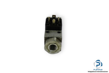 rexroth-3410582000-pressure-switch-used-1