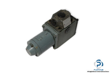 rexroth-4-WE-10-D10_LG24ND-directional-spool-valve-used