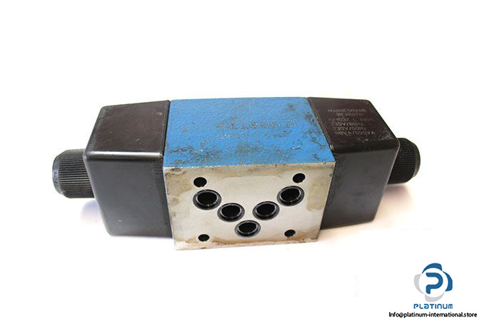 rexroth-4we-10-j33_cw230n9k4-directional-control-valve-coil-071037-l-4801-3