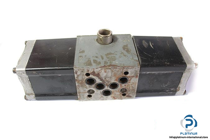 rexroth-4we10j21_ag24nk28362_010_l19-directional-control-valve-3