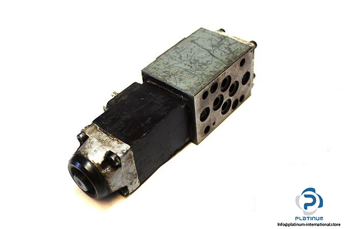 rexroth-4weh-16-d30_6ag24nesz5l-directional-valve-pilot-operated-3