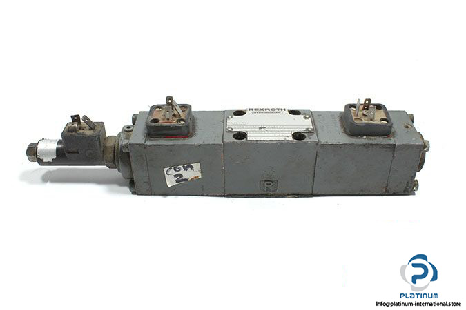 rexroth-4wre-6-w32-11_24z4_m-solenoid-operated-directional-valve-1