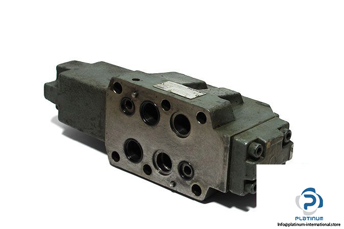 rexroth-4wrz-25-w270-3_6a24z4_m-operated-proportional-directional-valve-1