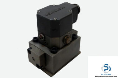 Rexroth-4WS2EM10-4210B2ET315Z8BM-Servo-Valve4_675x450.jpg