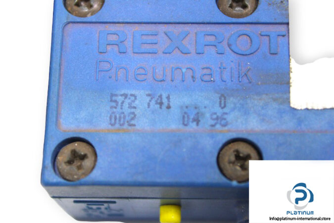 rexroth-572-7410-double-solenoid-valve-24-v-used-2