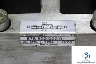 rexroth-576-502-022-0-double-solenoid-valve-2