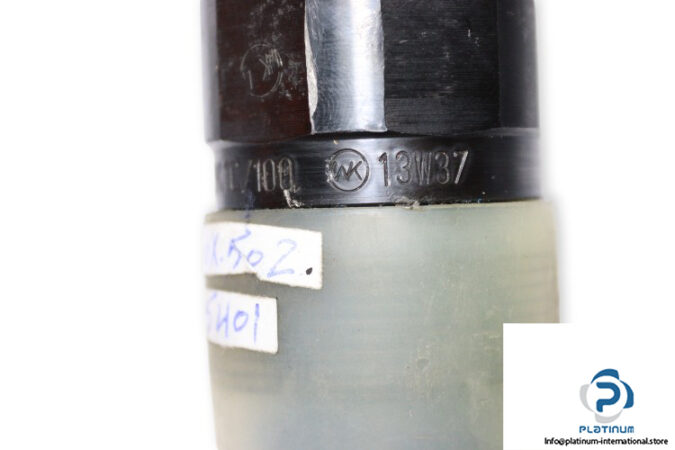 rexroth-R900425161-pressure-relief-valve-direct-operated-used-2