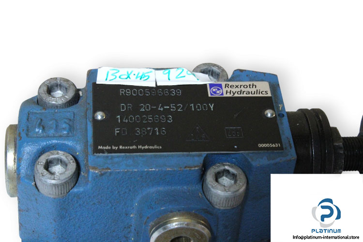 rexroth-R900596639-pressure-reducing-valve-used-2