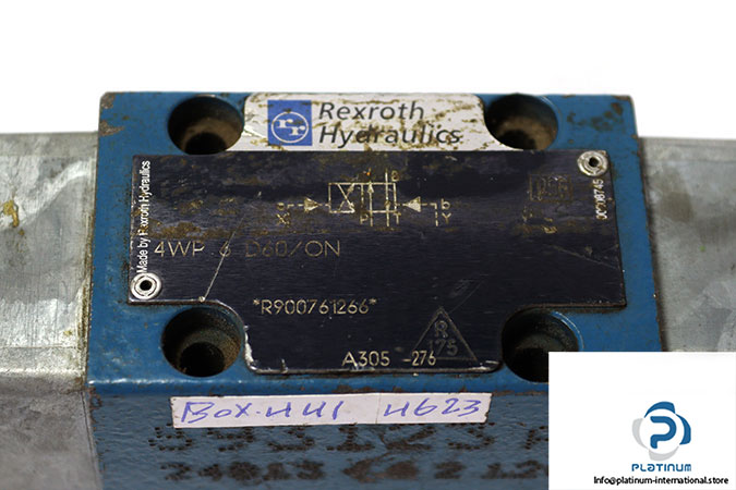 rexroth-R900761266-directional-valve-with-fluidic-actuation-used-2