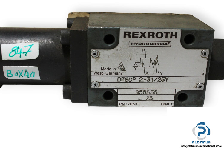 rexroth-R900858556-pressure-sequence-valve-used-2