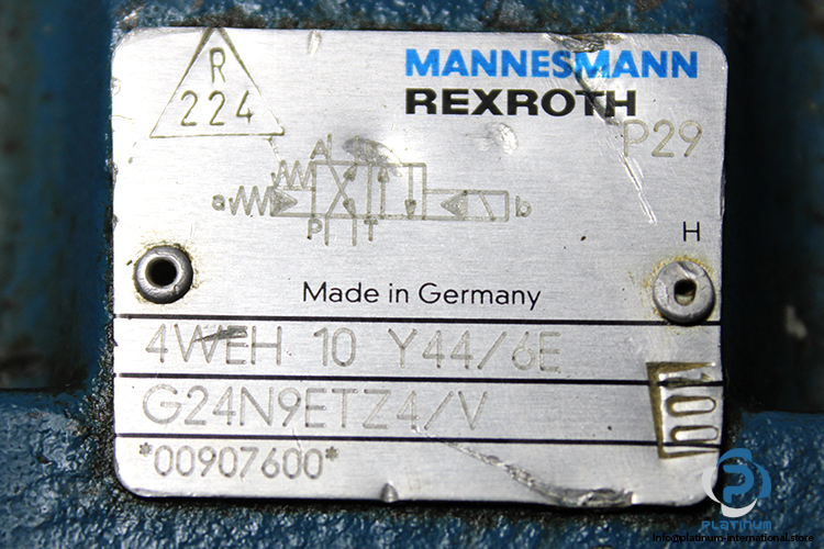 rexroth-R900907600-directional-control-valve-used-2