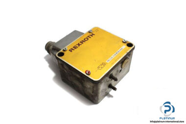 rexroth-HED-3-OA-33_100-Z6L24-bourdon-tube-pressure-switch