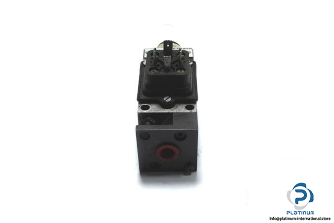 rexroth-hed-4-oh-16_350-z14-piston-type-pressure-switch-2