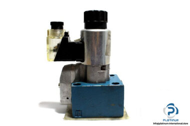 rexroth-m-3-sew-10-c13_420-m-g24-n9k4-solenoid-actuated-directional-control-valve-2