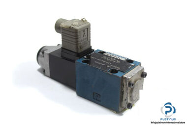 Rexroth-R900456448-solenoid-operated-directional-valve