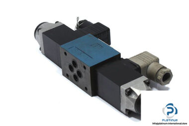 rexroth-r900456449-solenoid-operated-directional-valve-1