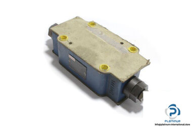 Rexroth-R900457256-double-throttle-check-valve