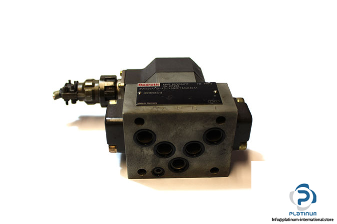 rexroth-r900526719-servo-directional-valve-2