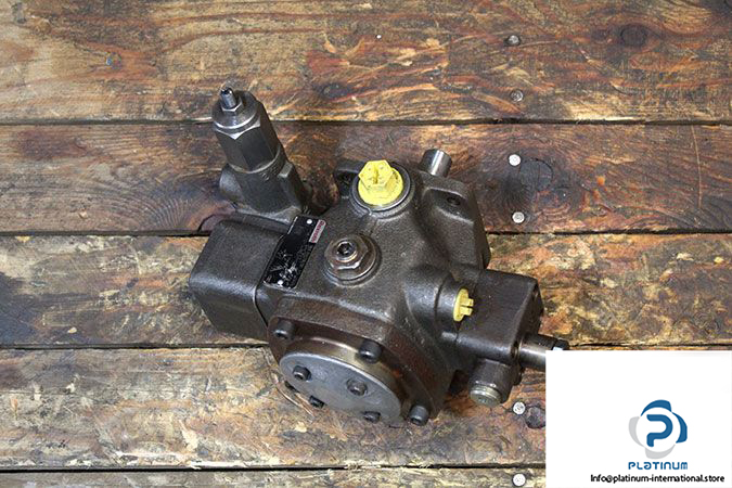 rexroth-r900580381-variable-vane-pump-1