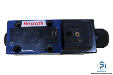 REXROTH-R900909145-DIRECTIONAL-SPOOL-VALVES-DIRECT-OPERATED_675x450.jpg