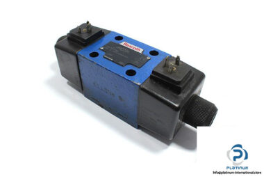 Rexroth-R900911868-solenoid-operated-directional-valve