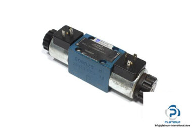Rexroth-R900953570-solenoid-operated-directional-valve