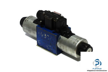 rexroth-R900960722-solenoid-operated-directional-valve