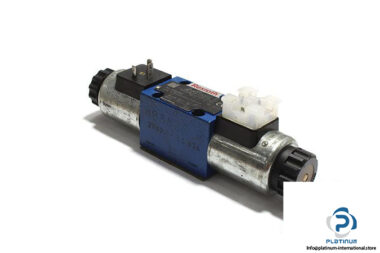 Rexroth-R901039967-solenoid-operated-directional-valve