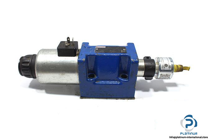 rexroth-r901337325-solenoid-operated-directional-valve-1