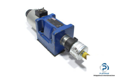Rexroth-R901337325-solenoid-operated-directional-valve