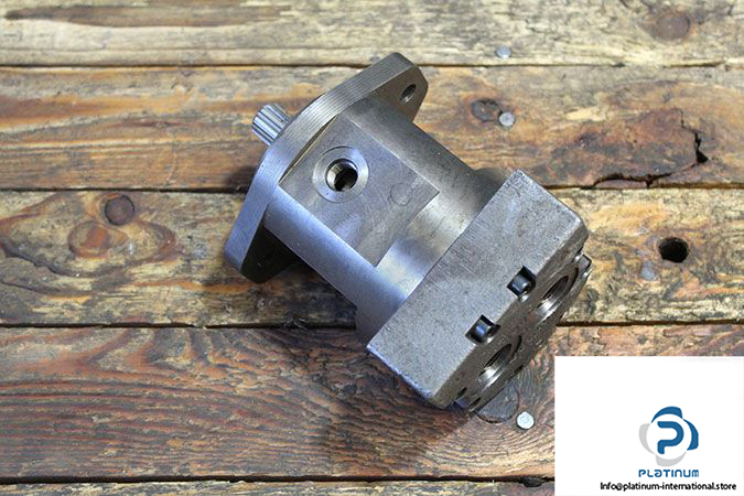 rexroth-r902493364-axial-piston-fixed-displacement-drives-1