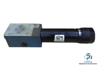 REXROTH-ZDR-6-DA3-43150YM-PRESSURE-REDUCING-VALVE-DIRECT-OPERATED4_675x450.jpg