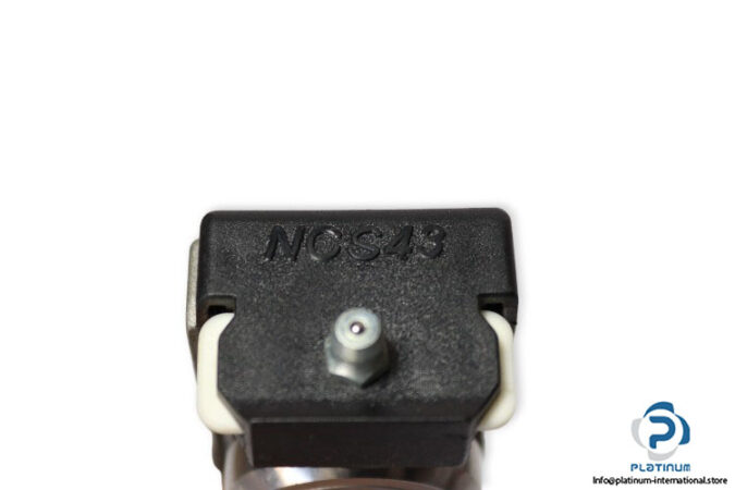 rollon-NCS43-linear-roller-bearing-(new)-1
