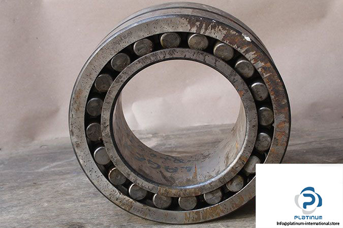 rollway-24148-mbw33c3-spherical-roller-bearing-1