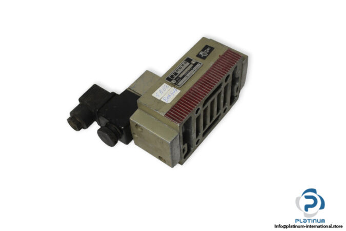 Ross-D7076A4938-solenoid-valve