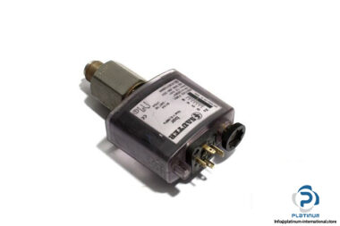 sauter-dsh-143-f001-pressure-switch-2