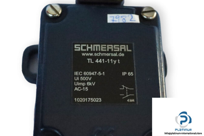 schmersal-TL-441-11yt-limit-switch-(new)-2