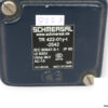 schmersal-TR-422-01Y-T-2542-limit-switch-used-3