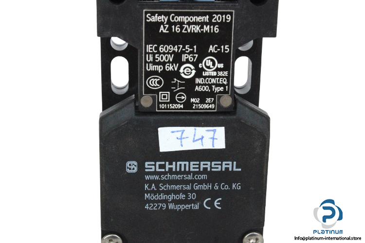 schmersal-az-16-zvrk-m16-safety-switch-new-1