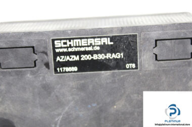 schmersal-az_azm-200-b30-rag1-solenoid-interlock-1