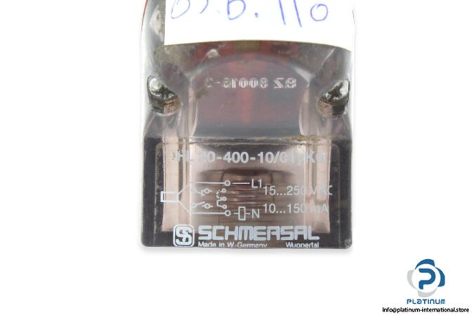 schmersal-ifl-20-400-10_01ykg-inductive-proximity-sensor-used-2