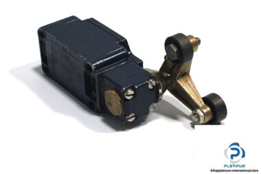 schmersal-m3v4d-330-11y-m20-position-switch-1