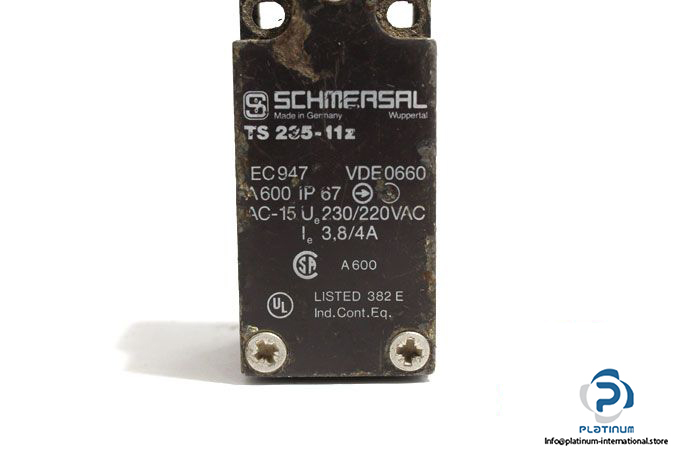 schmersal-ts-235-11z-limit-switch-3