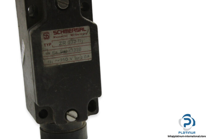 schmersal-zr-332-11y-limit-switch-2