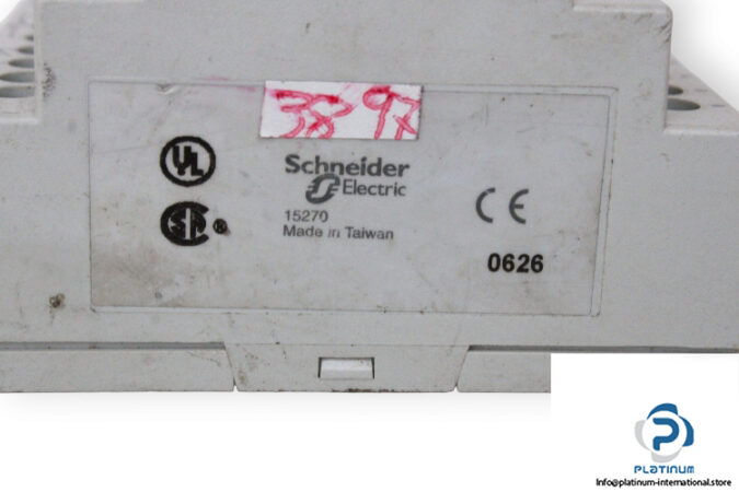 schneider-15270-multifunctional-time-switch-(used)-2