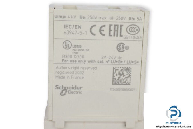 schneider-LUFN20-auxiliary-contact-module-(used)-2