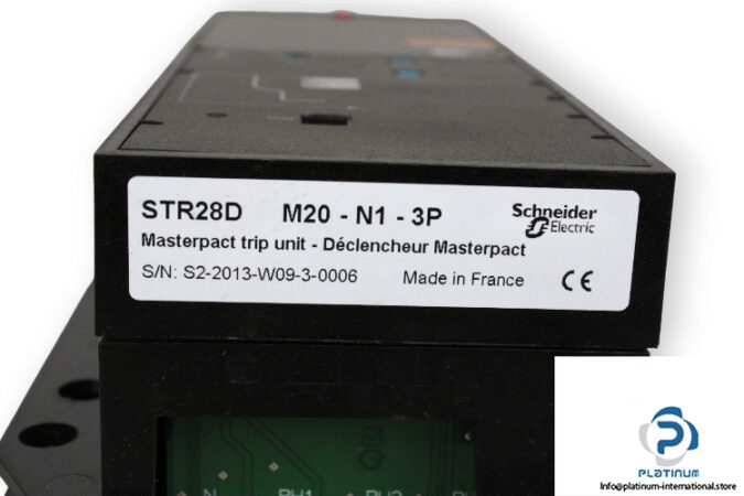 schneider-STR28D-masterpact-trip-unit-(new)-2
